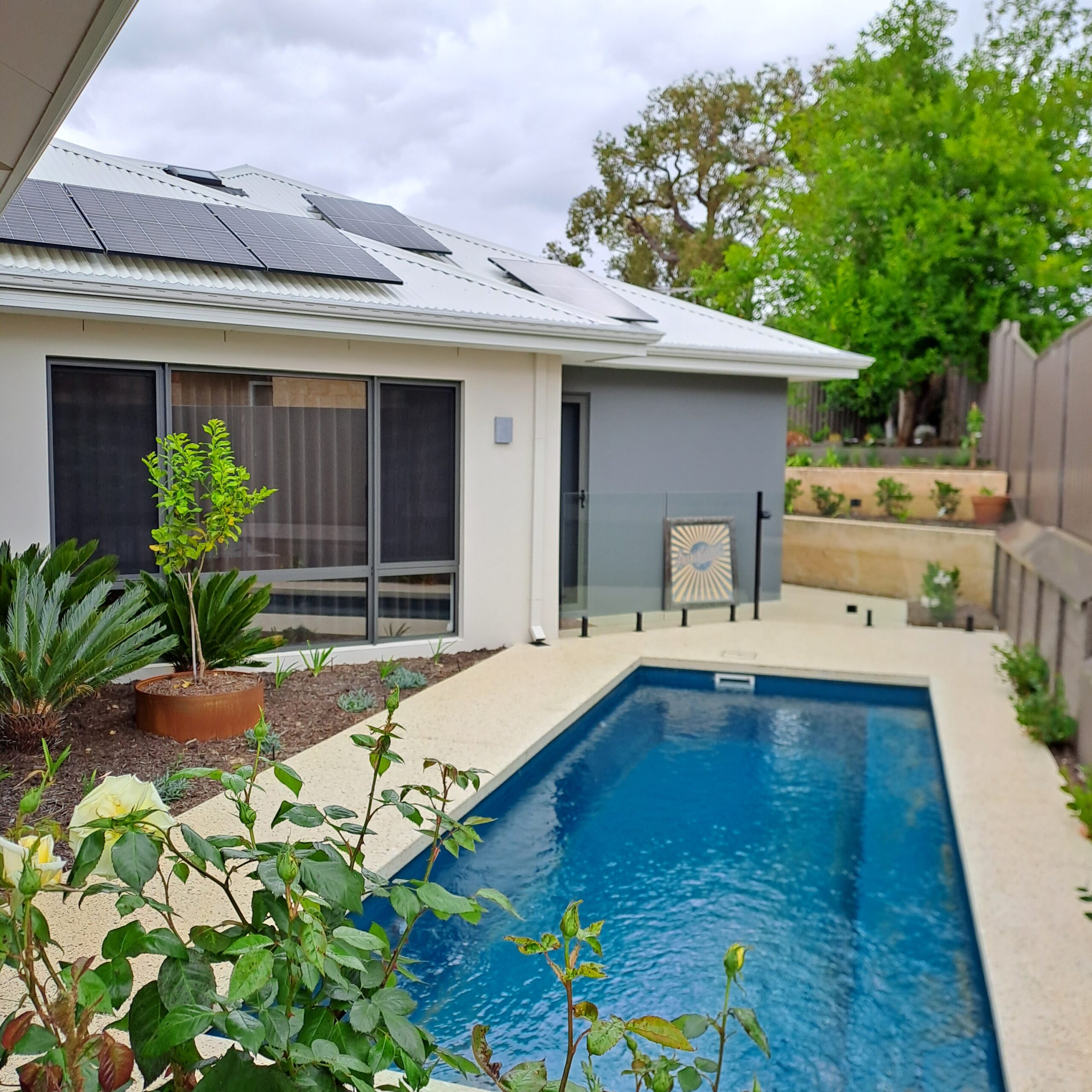 Home landscaping With Pool perth