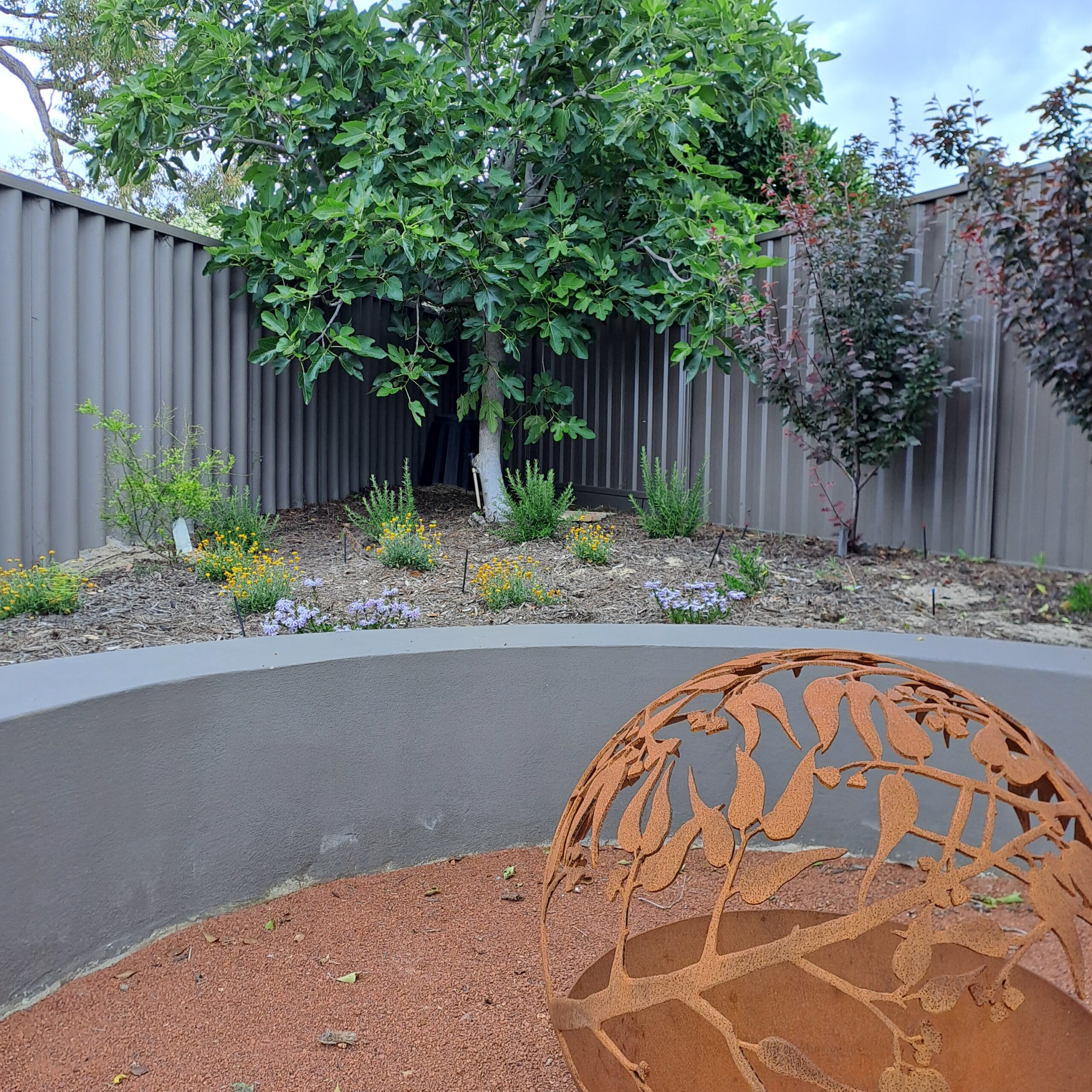 Residential Landscaping With Water Feature Perth